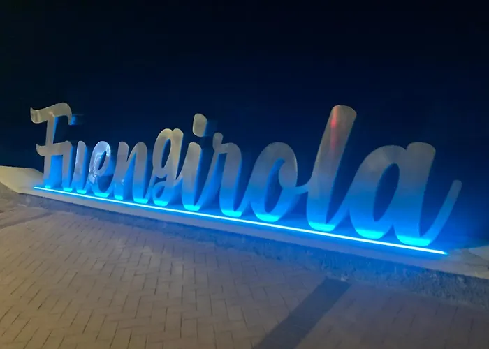 La Segunda Ola, De Carvajal פואנגירולה